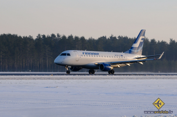 Embraer 170STD (ERJ-170-100STD)