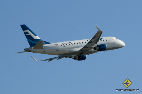 Embraer 170STD (ERJ-170-100STD)