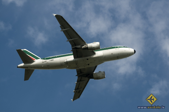 Airbus A319-112