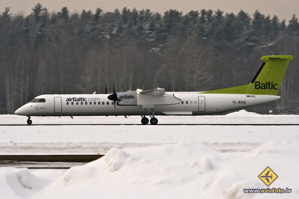 Bombardier DHC-8-402 Q400