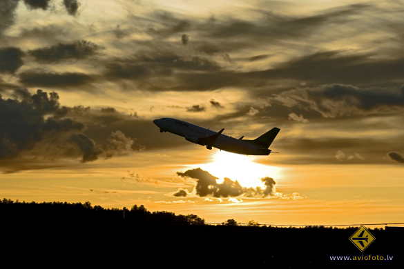 Boeing 737-33A