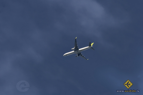 Boeing 757-256