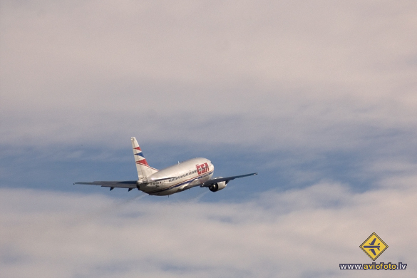 Boeing 737-55S