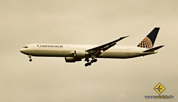 Boeing 767-424/ER