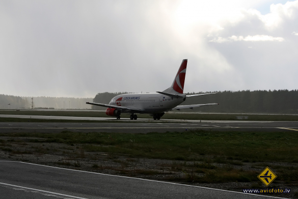Boeing 737-55S