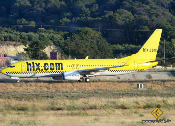 Boeing 737-8K5