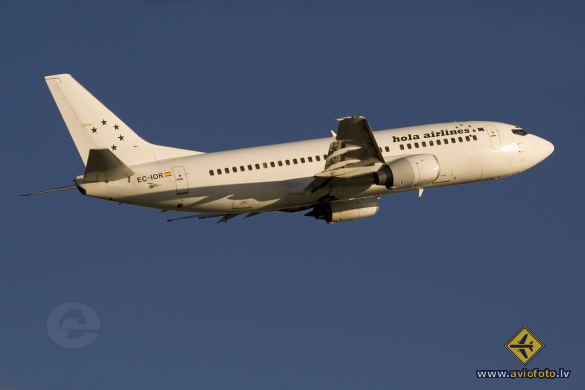 Boeing 737-382
