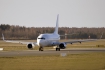 Boeing 737-548