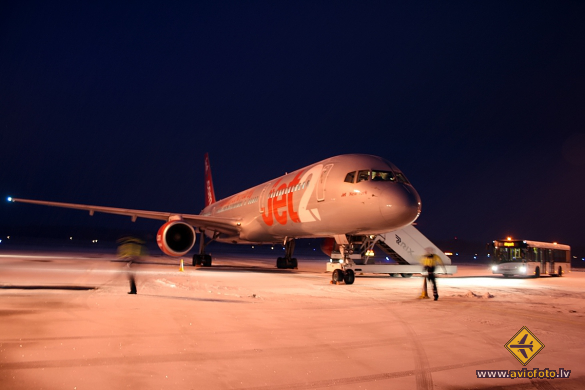 Boeing 757-23A