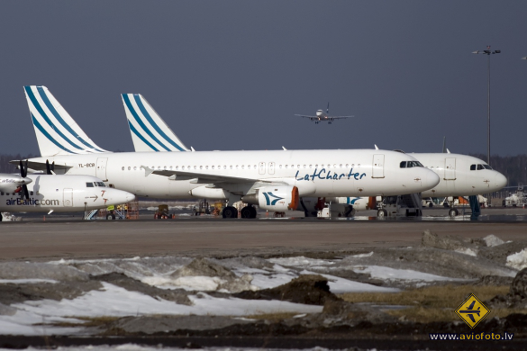 Airbus A320-211