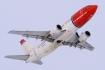 Boeing 737-3L9