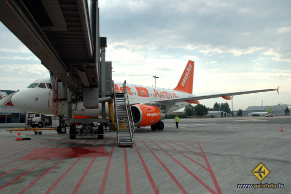 Airbus A319-111
