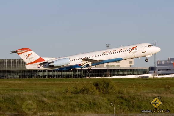 Fokker 100 (F-28-0100)