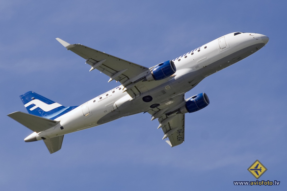 Embraer 170STD (ERJ-170-100STD)