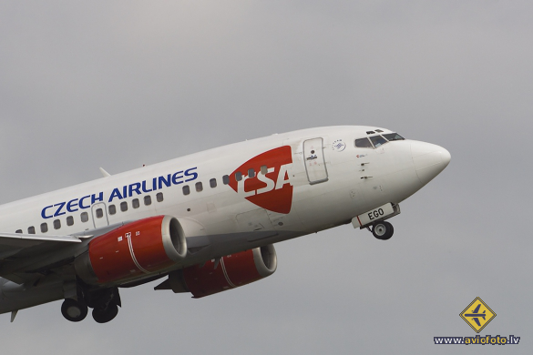Boeing 737-55S