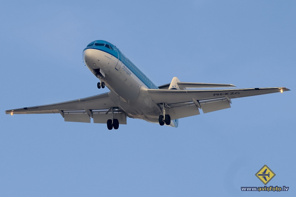 Fokker 70 (F-28-0070)