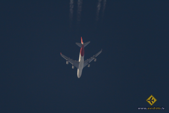 Boeing 747-438