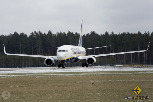 Boeing 737-8AS