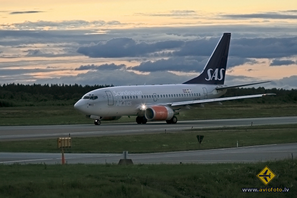Boeing 737-683