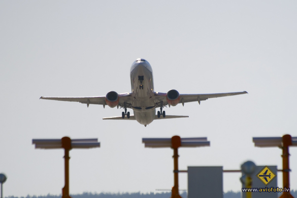 Boeing 737