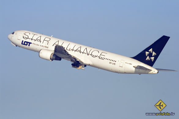 Boeing 767-341/ER