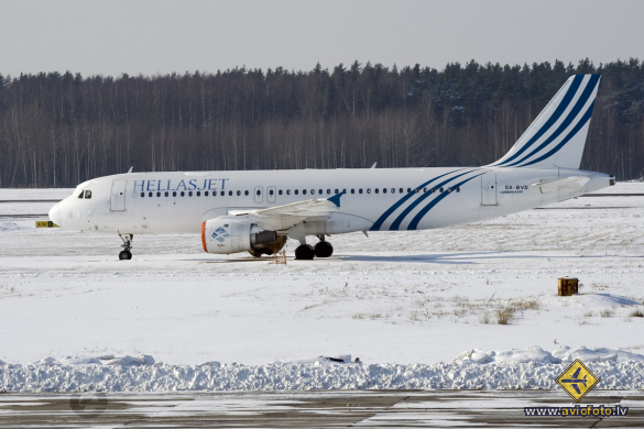Airbus A320-211