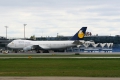 Boeing 747-230B