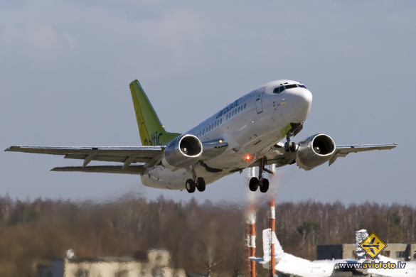 Boeing 737-53S