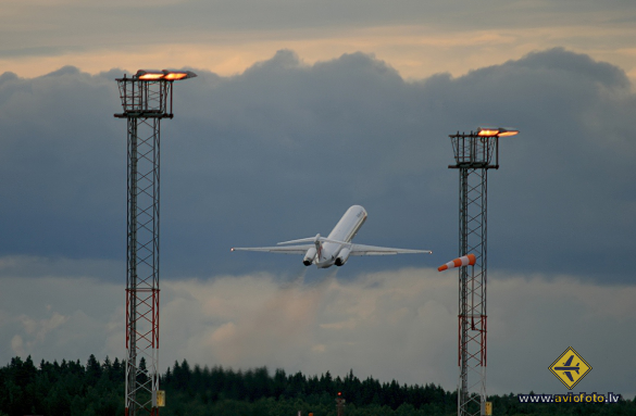 McDonnell Douglas MD-83 (DC-9-83)