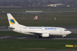 Boeing 737-5L9