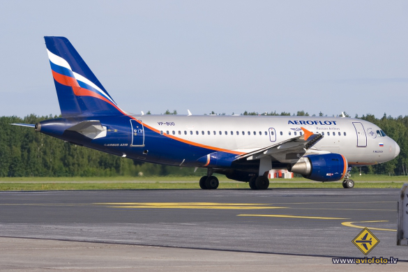Airbus A319-111