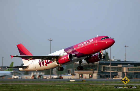 Airbus A320-232