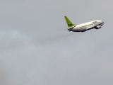 Boeing 737-31S