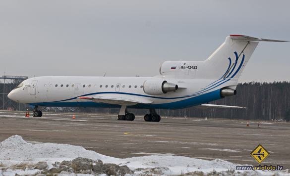 Yakovlev Yak-42D