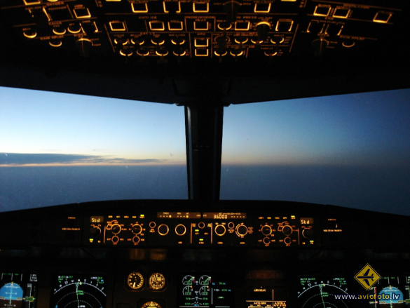 Airbus A320-211