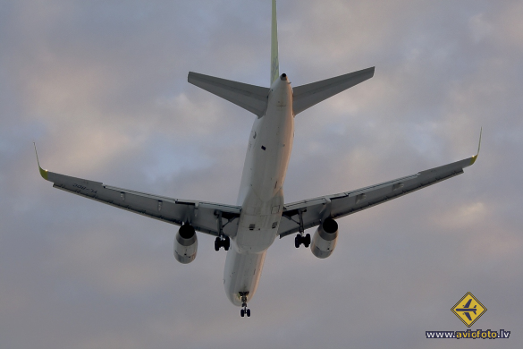 Boeing 757-256