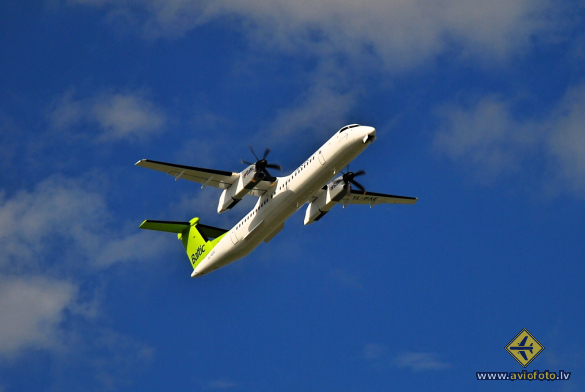 Bombardier DHC-8-402 Q400