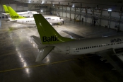 Boeing 737-53S