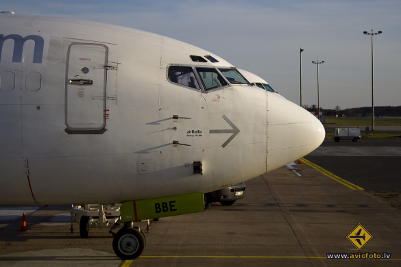 Boeing 737-53S