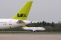 Boeing 737-548