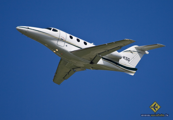 Raytheon 390 Premier I