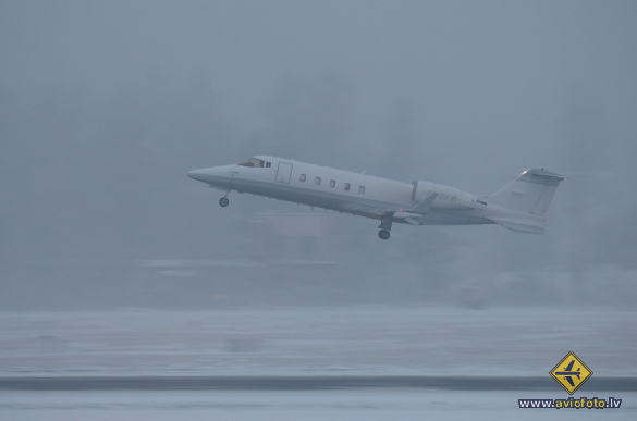 Learjet 60