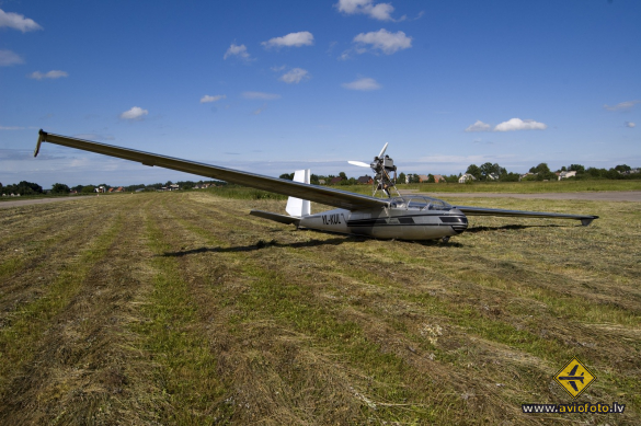 Let L-13 Blanik