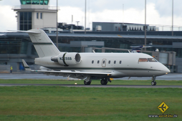 Canadair Challenger 601-3A (CL-600-2B16)