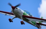 Extra EA-300L