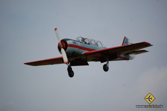 Yakovlev Yak-52