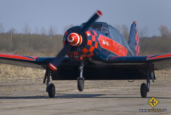 Yakovlev Yak-18T