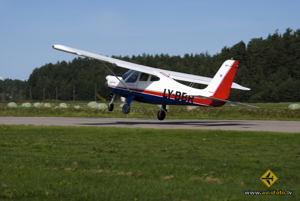 Tecnam P-92