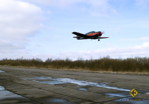 Yakovlev Yak-18T