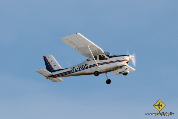 Tecnam P-92JS
